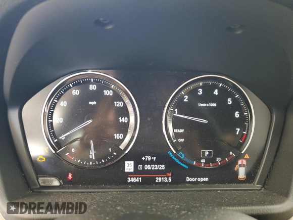 2021 BMW X1 xDrive28i with VIN WBXJG9C00M5S35249, listed as a Copart auction lot 61895775 with 34,641 mi miles and Salvage title. Bid and sale history available at DreamBid. Image 9.