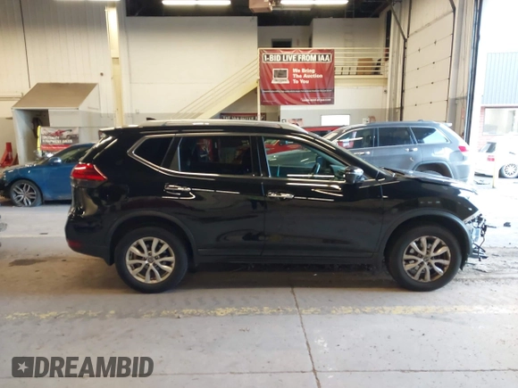 2017 Nissan Rogue SL with VIN 5N1AT2MV1HC752891, listed as a IAAI auction lot 41993353 with 95,948 mi miles. Bid and sale history available at carsss.com. Image 13.