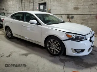 2015 Kia Cadenza Premium with VIN KNALN4D78F5197330, listed as a Copart auction lot 65936324 with 62,236 mi miles and Salvage Title. Bid and sale history available at carsss.com. Image 4.