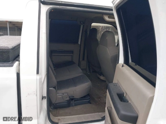 2009 Ford Super Duty F-250 SRW XL with VIN 1FTSW21R99EB17754, listed as a IAAI auction lot 41625484 with 394,625 mi miles. Bid and sale history available at carsss.com. Image 8.