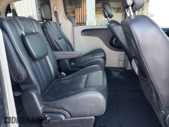 2016 Chrysler Town & Country Touring with VIN 2C4RC1BG3GR281029, listed as a Copart auction lot 46880415 with 171,321 mi miles and Salvage Title. Bid and sale history available at carsss.com. Image 11.