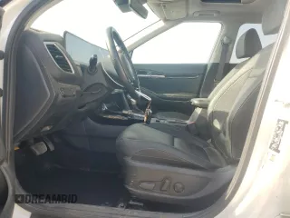 2024 Kia Seltos SX z VIN KNDETCA74R7475682, wystawiony jako Copart lot #50209985 z przebiegiem 34 847 mil mil oraz Szkoda całkowita • Salvage title. Historia ofert i sprzedaży dostępna na DreamBid. Obrazek 7.