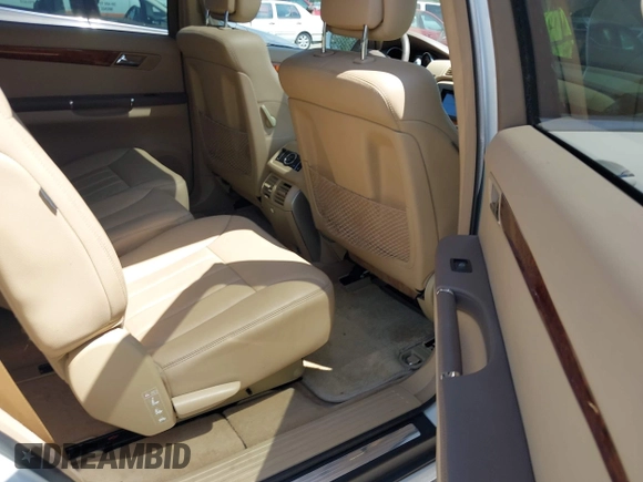 2008 Mercedes-Benz R 3.5L с VIN 4JGCB65E38A075002, выставлен на аукционе IAAI как лот 42443411 с пробегом 129 010 миль миль и . История ставок и продаж доступна на DreamBid. Изображение 8.