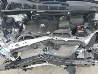 2020 Toyota Sienna LE Auto Access Seat с VIN 5TDKZ3DC8LS068472, выставлен на аукционе Copart как лот 58287195 с пробегом Не указан миль и Списание • Salvage title. История ставок и продаж доступна на DreamBid. Изображение 12.