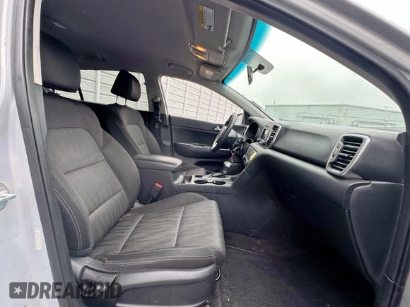 2019 Kia Sportage LX with VIN KNDPM3AC1K7513099, listed as a Copart auction lot 55706075 with 194,886 mi miles and Clean Title. Bid and sale history available at carsss.com. Image 5.