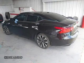 2016 Nissan Maxima SV with VIN 1N4AA6AP5GC413563, listed as a IAAI auction lot 42196144 with 209,711 mi miles and . Bid and sale history available at DreamBid. Image 3.