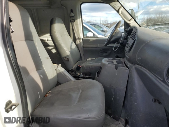 2003 Ford Econoline Cargo with VIN 1FTRE14213HB99687, listed as a Copart auction lot 83404804 with 83,621 mi miles and Clean Title. Bid and sale history available at carsss.com. Image 11.