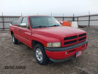 1997 Dodge 1500 with VIN 3B7HC13Z2VG833456, listed as a IAAI auction lot 41540151 with 151,156 mi miles and . Bid and sale history available at DreamBid. Image 1.