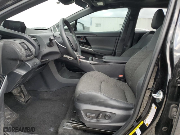 2024 Toyota bZ4X XLE with VIN JTMAAAAA9RA031740, listed as a Copart auction lot 44140945 with 12,441 mi miles and Salvage Title. Bid and sale history available at carsss.com. Image 7.