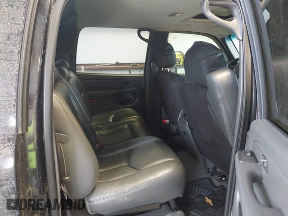 2004 Chevrolet Avalanche Z71 with VIN 3GNEK12T84G135720, listed as a IAAI auction lot 42435299 with 184,802 mi miles and . Bid and sale history available at DreamBid. Image 8.
