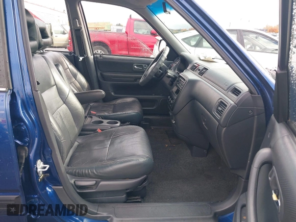 1999 Honda CR-V EX with VIN JHLRD1863XC046654, listed as a IAAI auction lot 40871270 with 220,642 mi miles. Bid and sale history available at carsss.com. Image 5.