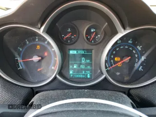 2013 Chevrolet Cruze 1LT with VIN 1G1PC5SB2D7239167, listed as a Copart auction lot 52328535 with 124,008 mi miles and Salvage Title. Bid and sale history available at carsss.com. Image 9.