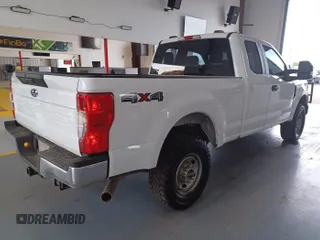 2022 Ford F-250 XL с VIN 1FT7X2B67NEE90700, выставлен на аукционе IAAI как лот 42861503 с пробегом 71 564 миль миль и . История ставок и продаж доступна на DreamBid. Изображение 1.