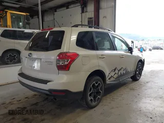 2015 Subaru Forester 2.5i with VIN JF2SJABC2FH500711, listed as a IAAI auction lot 41954756 with 174,698 mi miles. Bid and sale history available at carsss.com. Image 4.
