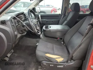2010 Chevrolet Silverado 1500 LT with VIN 3GCRKSE37AG249876, listed as a Copart auction lot 54674925 with 186,739 mi miles and Salvage Title. Bid and sale history available at DreamBid. Image 7.