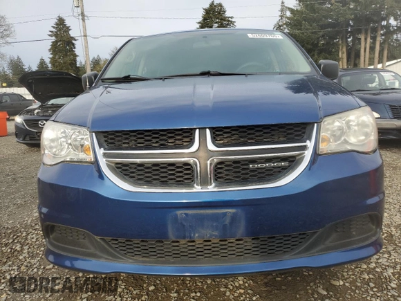 2011 Dodge Grand Caravan SXT with VIN 2D4RN4DG7BR779271, listed as a Copart auction lot 52609765 with 157,107 mi miles and Clean Title. Bid and sale history available at DreamBid. Image 5.