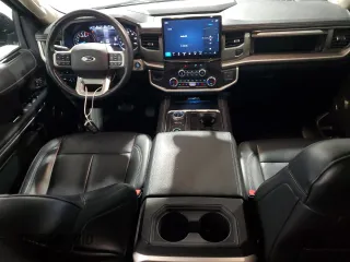 2023 Ford Expedition Max XLT с VIN 1FMJK1J86PEA50225, выставлен на аукционе Copart как лот 49811295 с пробегом 45 389 миль миль и Чистый • Clean title. История ставок и продаж доступна на DreamBid. Изображение 8.