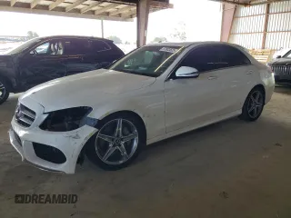 2018 Mercedes-Benz C 300 with VIN 55SWF4JB9JU280132, listed as a Copart auction lot 61803625 with 44,298 mi miles and Salvage title. Bid and sale history available at DreamBid. Image 1.