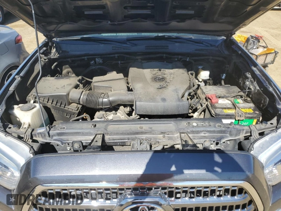 2017 Toyota Tacoma SR5 with VIN 3TMAZ5CNXHM032218, listed as a Copart auction lot 49672275 with 104,244 mi miles and Salvage Title. Bid and sale history available at DreamBid. Image 13.