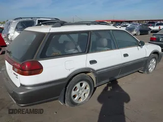 1999 Subaru Legacy Outback z VIN 4S3BG6858X7642460, wystawiony jako IAAI lot #40957251 z przebiegiem 206 546 mil mil oraz . Historia ofert i sprzedaży dostępna na DreamBid. Obrazek 4.