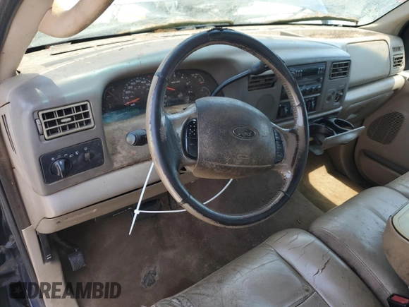 2004 Ford F-250 XL with VIN 1FTNX20L34ED90771, listed as a Copart auction lot 54047935 with 353,728 mi miles and Salvage title. Bid and sale history available at DreamBid. Image 8.
