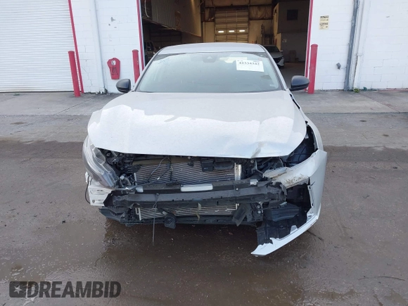 2024 Nissan Altima SV z VIN 1N4BL4DV3RN375951, wystawiony jako IAAI lot #42334342 z przebiegiem 24 068 mil mil oraz . Historia ofert i sprzedaży dostępna na DreamBid. Obrazek 12.