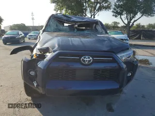 2023 Toyota 4Runner SR5 with VIN JTEEU5JR5P5279040, listed as a Copart auction lot 55560025 with Not provided miles and Non repairable. Bid and sale history available at DreamBid. Image 5.