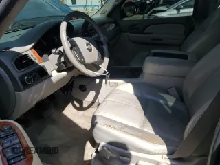 2008 Chevrolet Suburban LT with VIN 1GNFC16078J245227, listed as a Copart auction lot 72221724 with 169,519 mi miles and Salvage Title. Bid and sale history available at carsss.com. Image 7.