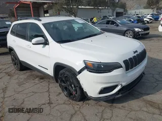 2020 Jeep Cherokee Latitude Plus with VIN 1C4PJLLB4LD648609, listed as a IAAI auction lot 41338280 with 60,347 mi miles. Bid and sale history available at carsss.com. Image 1.