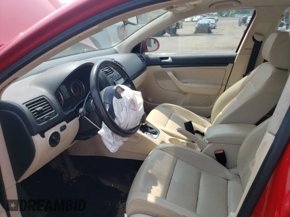 2010 Volkswagen Jetta SE with VIN 3VWRZ7AJ4AM059304, listed as a Copart auction lot 59497295 with 114,957 mi miles and Salvage title. Bid and sale history available at DreamBid. Image 7.