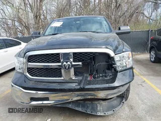 2023 Ram 1500 SLT z VIN 1C6RR7LG7PS565852, wystawiony jako IAAI lot #41871789 z przebiegiem 37 635 mil mil oraz . Historia ofert i sprzedaży dostępna na DreamBid. Obrazek 12.