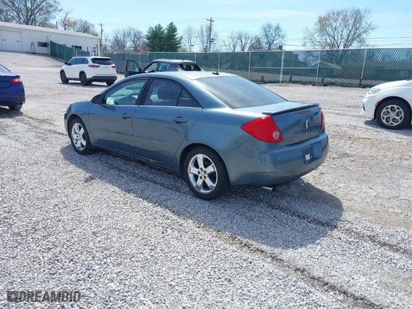 2005 Pontiac G6 GT with VIN 1G2ZH548654155010, listed as a IAAI auction lot 41847241 with 212,932 mi miles. Bid and sale history available at carsss.com. Image 3.