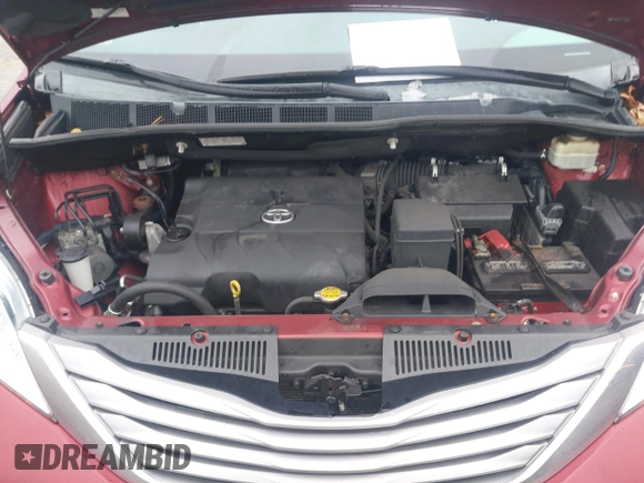 2015 Toyota Sienna Ltd with VIN 5TDDK3DC5FS106080, listed as a IAAI auction lot 41579010 with 133,495 mi miles. Bid and sale history available at carsss.com. Image 10.