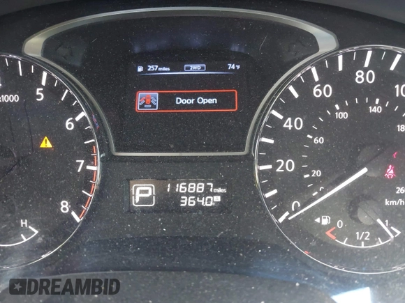 2014 Nissan Pathfinder SV z VIN 5N1AR2MM2EC600717, wystawiony jako IAAI lot #42335010 z przebiegiem 116 887 mil mil oraz . Historia ofert i sprzedaży dostępna na DreamBid. Obrazek 16.