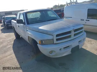 2001 Dodge Ram 1500 with VIN 3B7HC13Z81G204097, listed as a IAAI auction lot 41860723 with 191,489 mi miles. Bid and sale history available at carsss.com. Image 1.