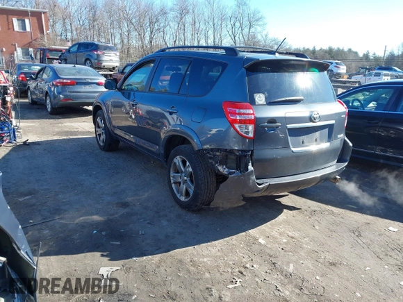 2011 Toyota RAV4 Sport with VIN JTMRK4DV7B5102044, listed as a IAAI auction lot 41444100 with 140,207 mi miles and . Bid and sale history available at DreamBid. Image 3.
