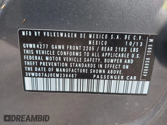 2014 Volkswagen Jetta SE with VIN 3VWD07AJ0EM236487, listed as a IAAI auction lot 42714441 with 124,596 mi miles and . Bid and sale history available at DreamBid. Image 9.