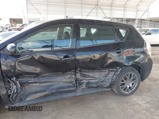 2009 Pontiac Vibe 1SB with VIN 5Y2SP67009Z432173, listed as a IAAI auction lot 42533975 with 175,584 mi miles and . Bid and sale history available at DreamBid. Image 14.
