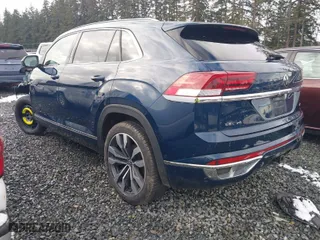 2021 Volkswagen Atlas Cross Sport 3.6L V6 SEL Premium R-Line with VIN 1V2FE2CA6MC238580, listed as a IAAI auction lot 41480812 with 54,427 mi miles. Bid and sale history available at carsss.com. Image 3.
