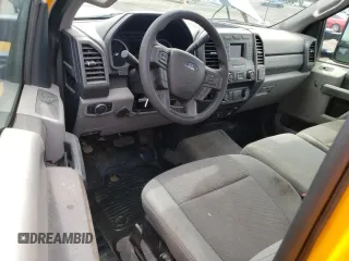 2020 Ford F-250 XL z VIN 1FTBF2A68LEC33248, wystawiony jako Copart lot #62225295 z przebiegiem 37 398 mil mil oraz Szkoda całkowita • Salvage title. Historia ofert i sprzedaży dostępna na DreamBid. Obrazek 8.