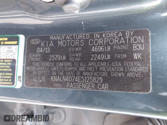 2014 Kia Cadenza Premium with VIN KNALN4D74E5125829, listed as a IAAI auction lot 41244172 with 167,617 mi miles. Bid and sale history available at carsss.com. Image 9.