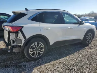 2020 Ford Escape SEL с VIN 1FMCU0H61LUA50943, выставлен на аукционе Copart как лот 76470584 с пробегом 40 798 миль миль и Списание • Salvage title. История ставок и продаж доступна на DreamBid. Изображение 3.