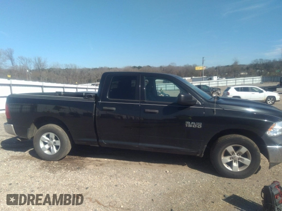 2018 Ram 1500 Express with VIN 1C6RR6FG0JS131656, listed as a IAAI auction lot 41640173 with 56,025 mi miles and . Bid and sale history available at DreamBid. Image 13.