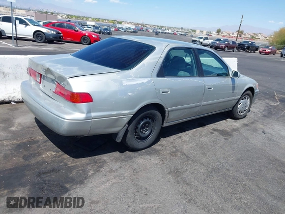 2001 Toyota Camry CE with VIN 4T1BG22K91U042316, listed as a IAAI auction lot 42060446 with 179,630 mi miles. Bid and sale history available at carsss.com. Image 4.