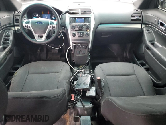 2015 Ford Utility Police Interceptor with VIN 1FM5K8ARXFGB75590, listed as a Copart auction lot 86499964 with 122,637 mi miles and Salvage Title. Bid and sale history available at carsss.com. Image 8.