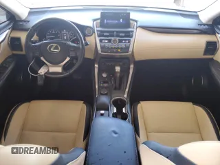 2016 Lexus NX 200t z VIN JTJYARBZ3G2043890, wystawiony jako Copart lot #44163675 z przebiegiem 72 045 mil mil oraz Szkoda całkowita • Salvage title. Historia ofert i sprzedaży dostępna na DreamBid. Obrazek 8.