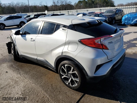 2018 Toyota C-HR XLE with VIN NMTKHMBX8JR001669, listed as a Copart auction lot 46995645 with 117,722 mi miles and Salvage Title. Bid and sale history available at carsss.com. Image 2.