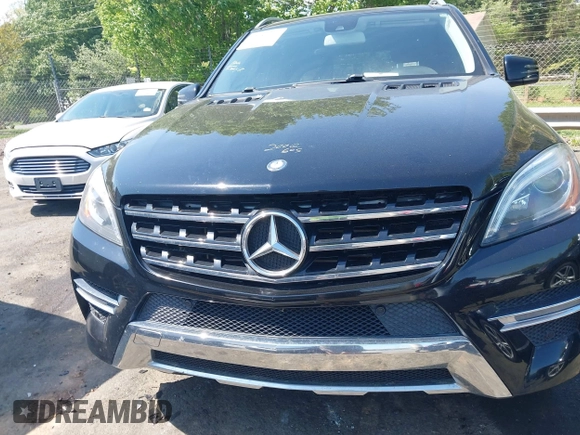 2014 Mercedes-Benz M 350 z VIN 4JGDA2EB0EA385223, wystawiony jako IAAI lot #42056714 z przebiegiem 185 750 mil mil oraz . Historia ofert i sprzedaży dostępna na DreamBid. Obrazek 12.