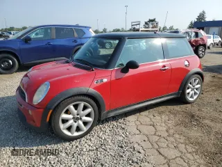 2005 MINI Hardtop S z VIN WMWRE33485TD96323, wystawiony jako Copart lot #60644105 z przebiegiem 188 588 mil mil oraz Czysty tytuł • Clean title. Historia ofert i sprzedaży dostępna na DreamBid. Obrazek 1.