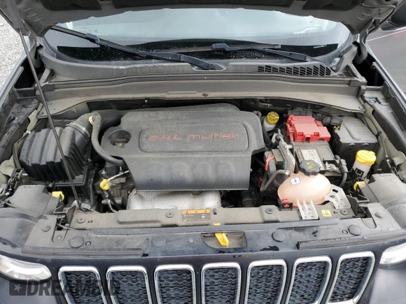 2020 Jeep Renegade Sport with VIN ZACNJAAB0LPL13344, listed as a Copart auction lot 49904585 with 53,663 mi miles and Salvage Title. Bid and sale history available at carsss.com. Image 11.